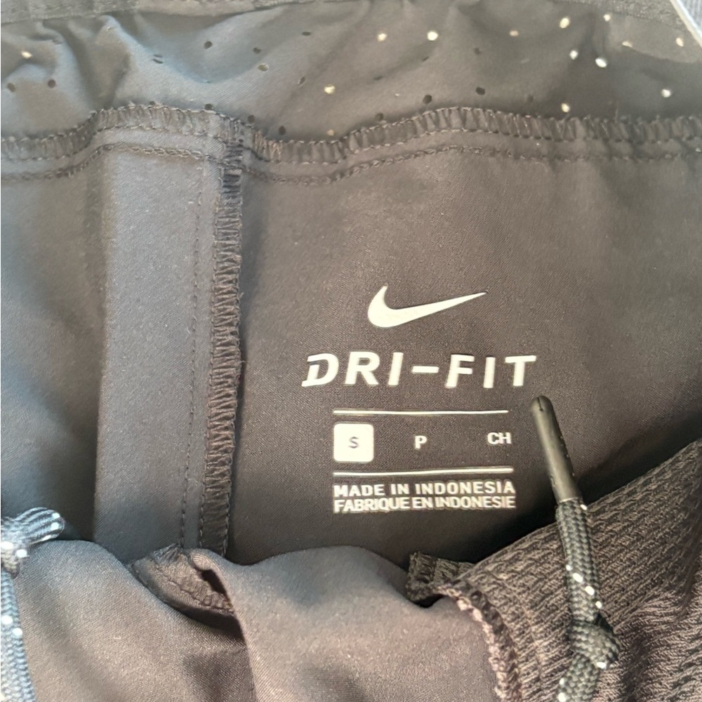 Nike Dri-FIT Academy Training Pants, size small, NWOT - Picture 4 of 8